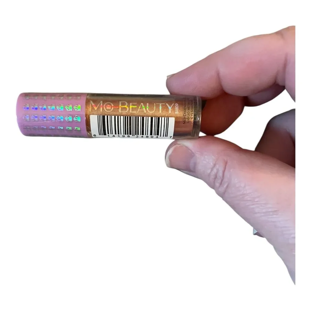 NIB Mo Beauty Mo Dimensional Liquid Metallic Eyeshadow in Glazed Champagne